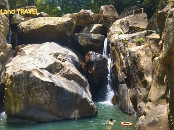Tour Ba Hồ Nha Trang