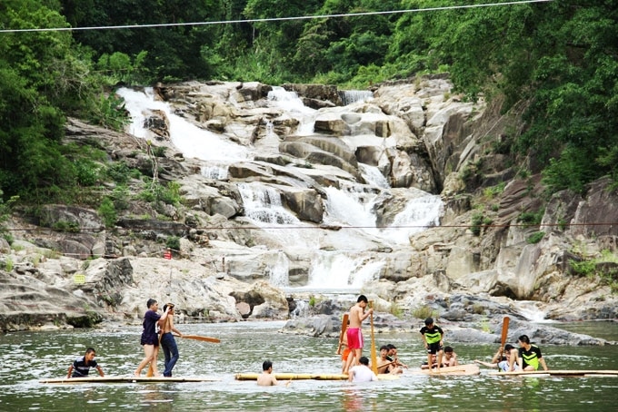 Tour Thác Yang Bay 1 Ngày 10 Thác Yang Bay