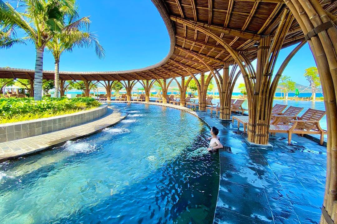 Tour 2 Đảo Vip Nha Trang 3 ve hon tam nha trang