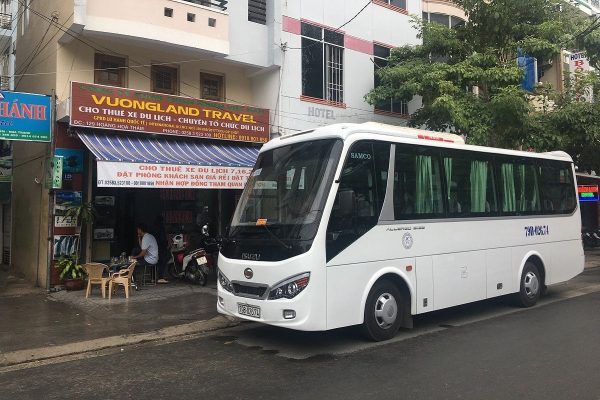 Xe du lịch 29 chỗ Nha Trang