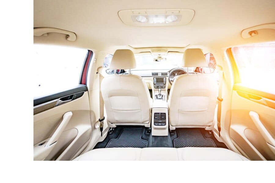 Bạn Cần Lưu Ý Những Gì Khi Muốn Thuê Xe Du Lịch Cho Gia Đình? 3 car interior luxury beige comfortable seats steering wheel dashboard climate control speedometer display wood decoration light 308547 7095