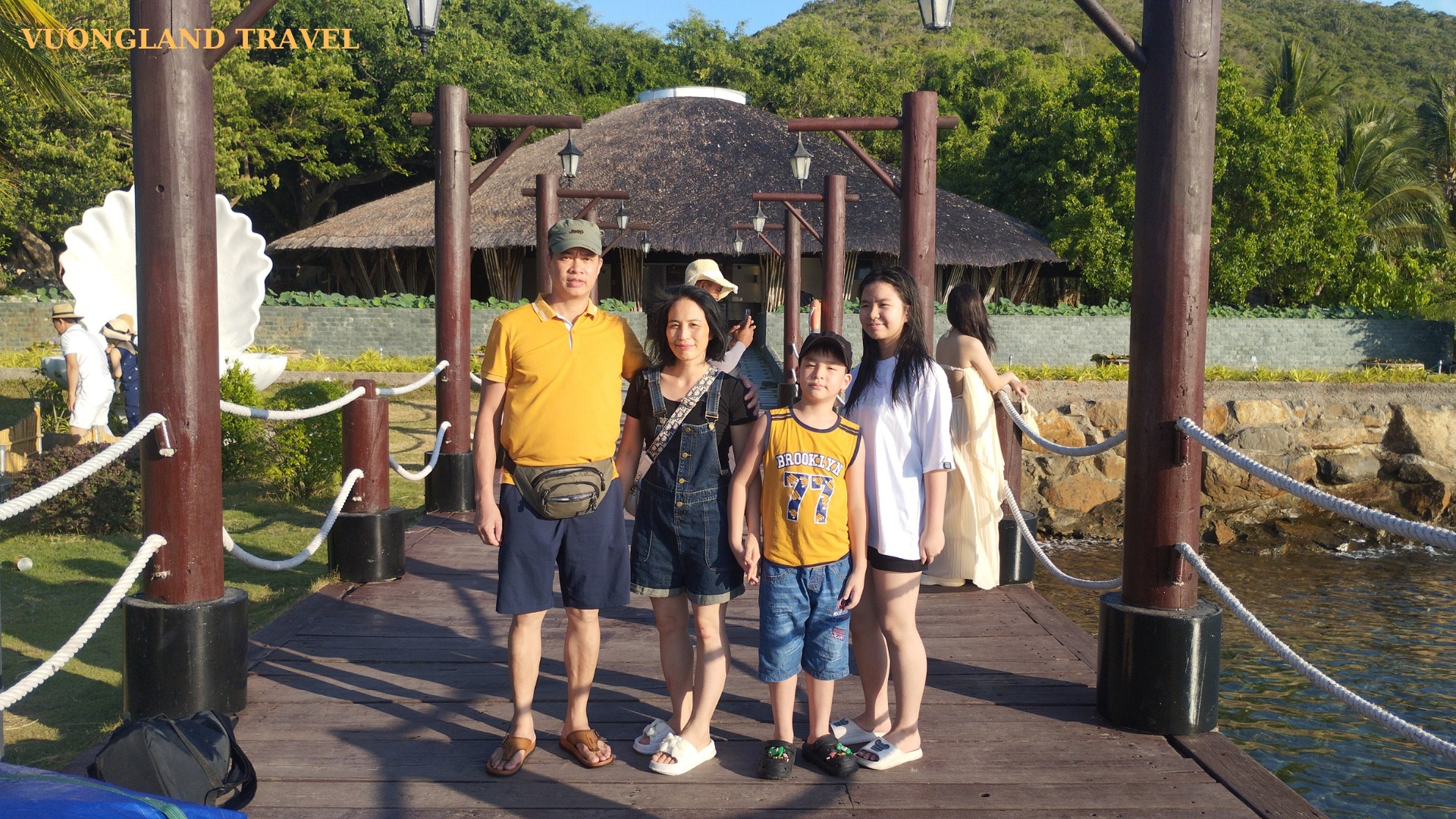 Hopping Tour Nha Trang 13 Tour 3 islands nha trang vuongland travel 6