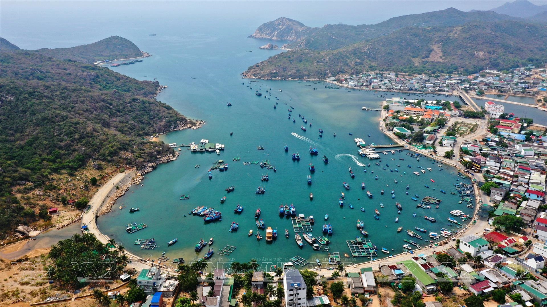 Tour Nha Trang - Phan Rang 1 Day 7 Vinh Hy