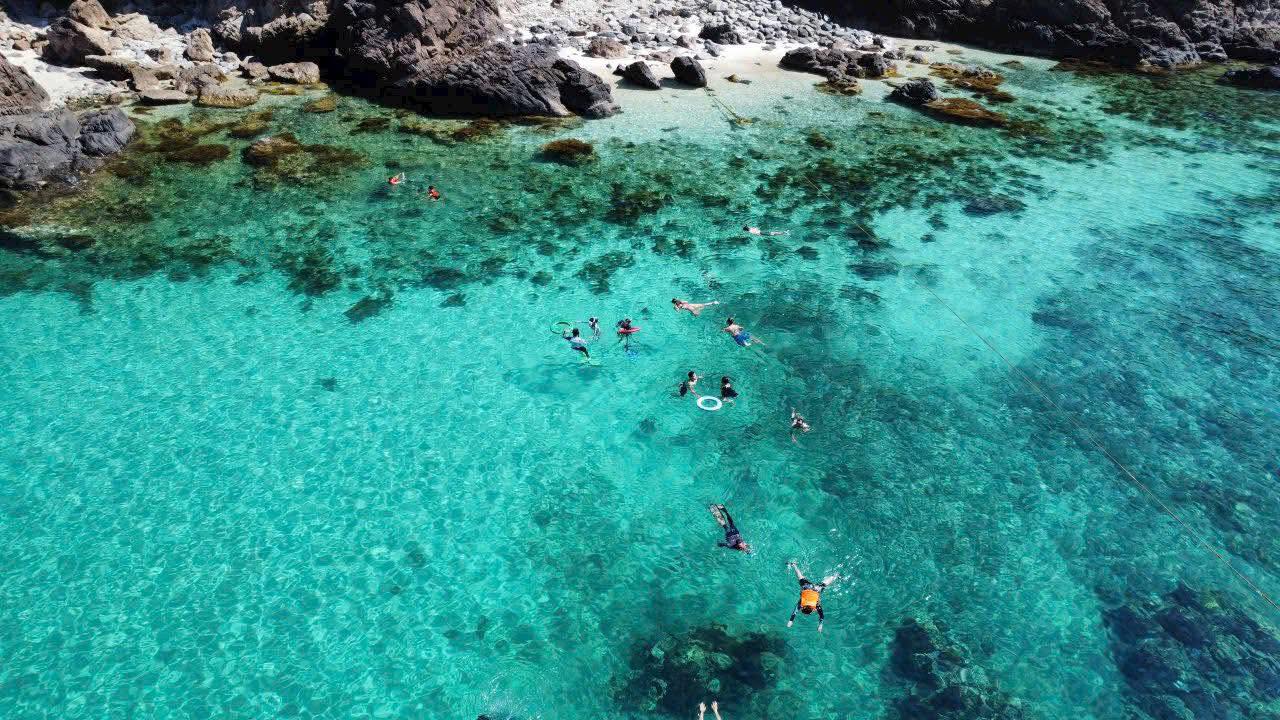 Nha Trang Snorkeling Tour 12 snorkeling nha trang2